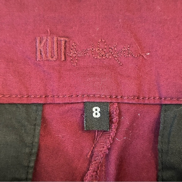 Kut from the Kloth Women's Burgundy Capris - Picture 5 of 6